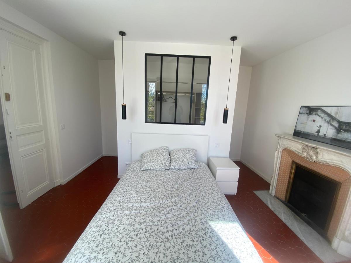 Charmant T3 Dans Le Centre Historique Apartamento Manosque Exterior foto